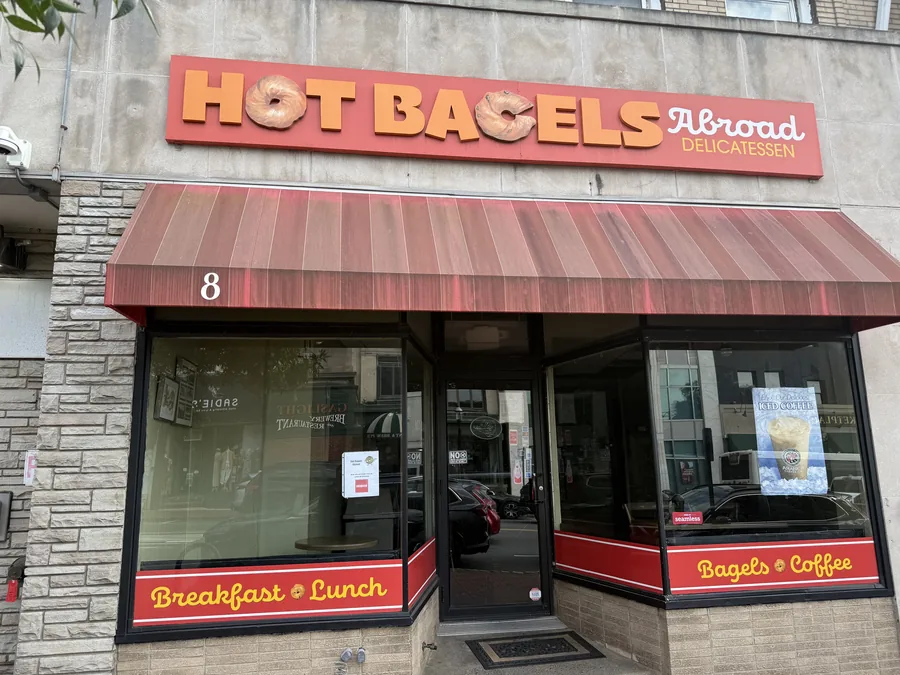 Hot Bagels Abroad