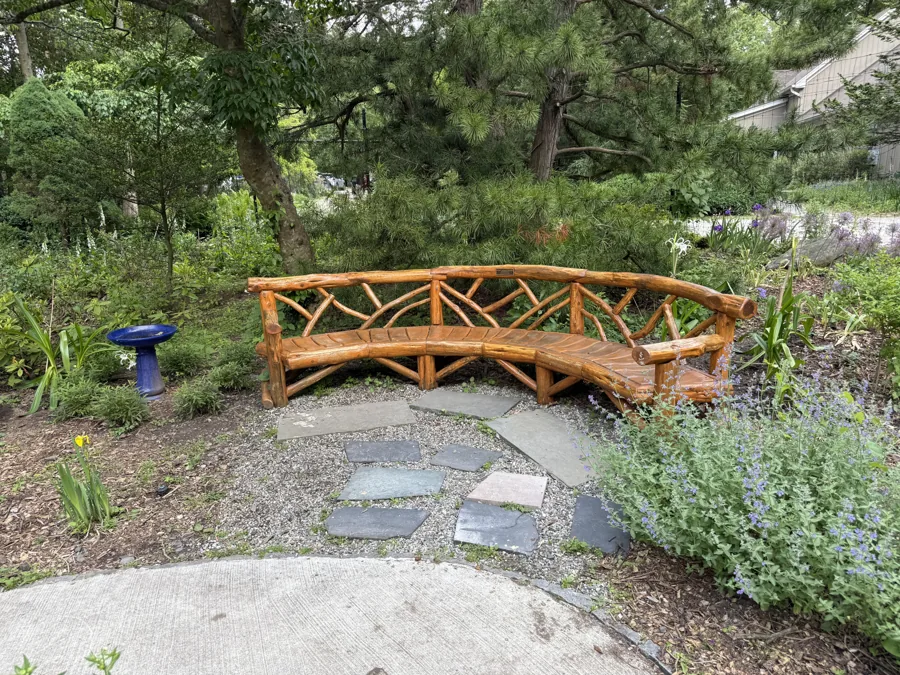 Laurelwood Arboretum