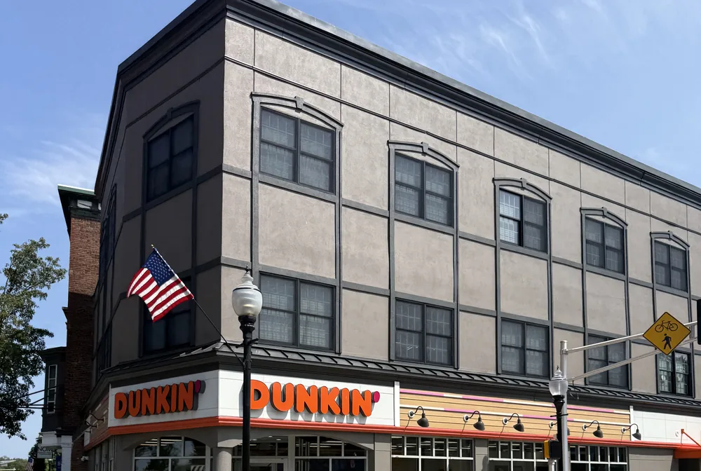 Dunkin' — Lafayette Ave