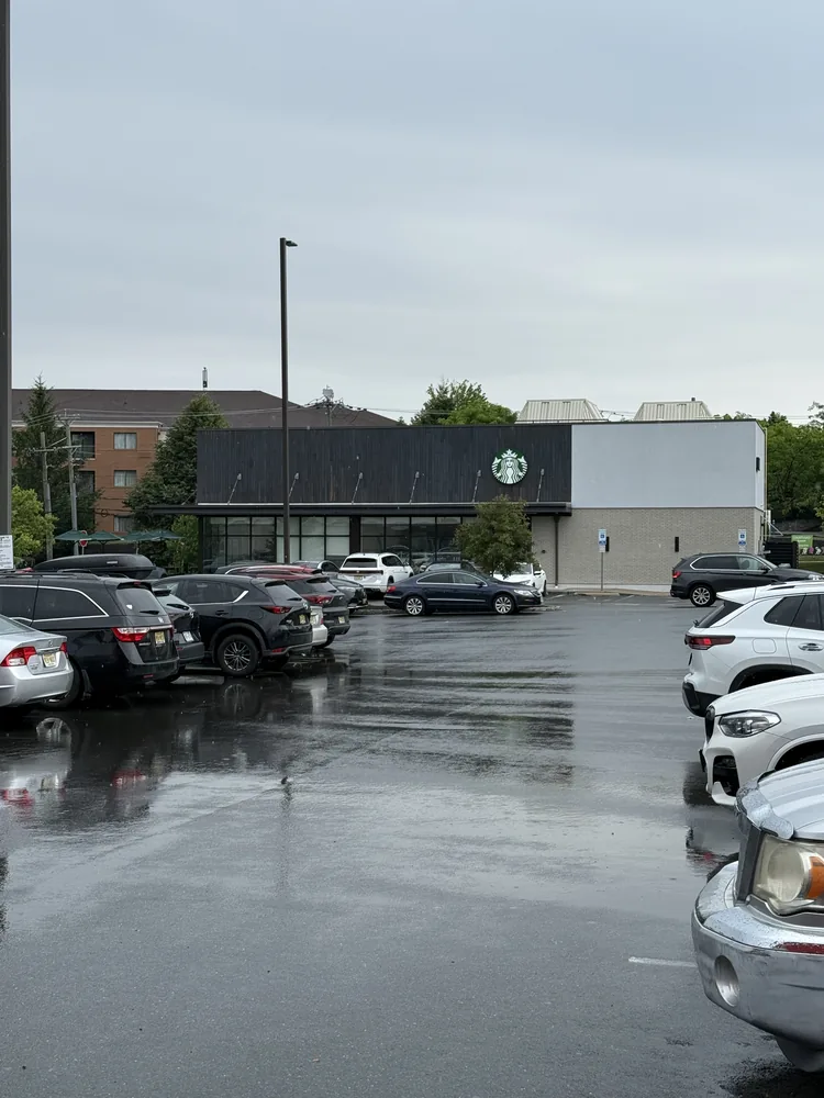 Starbucks — Essex Green